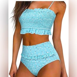 NWOT Powder Blue Floral Bikini Size L
